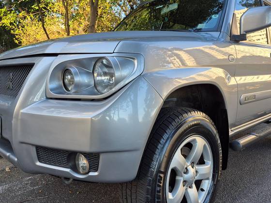 MITSUBISHI PAJERO 2.5 HD 4X4 8V TURBO INTERCOOLER DIESEL 4P MANUAL